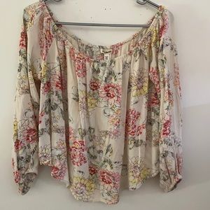 Billabong medium blouse